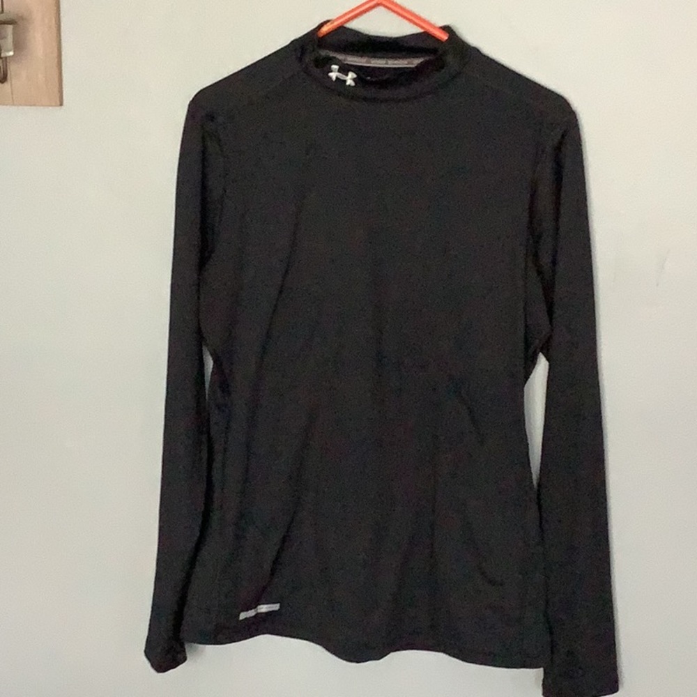 Womens fitted cold gear mock shirt Size XL